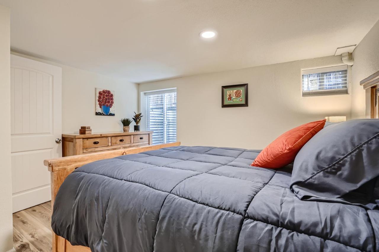 Sloans Lake Getaway - Basement Apartment Near Broncos And Downtown Denver เลควูด ภายนอก รูปภาพ